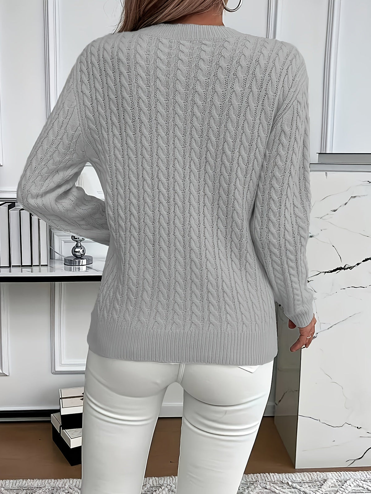 Faye | Sweter z okrągłym dekoltem i splotem kablowym 7