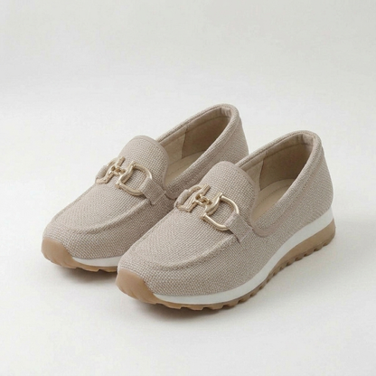 Damskie wsuwane sneakersy z metalową klamrą